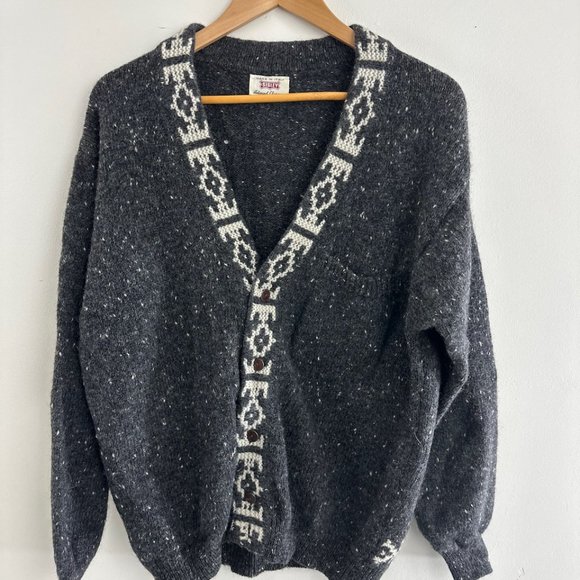 Vintage SISLEY Italy Gray Wool Grunge Boyfriend Cardigan Sweater - Picture 8 of 10